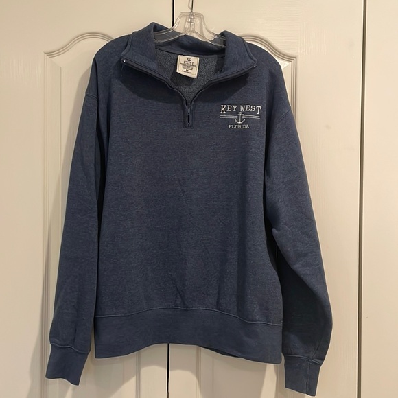 Tops - Key West blue sweatshirt M